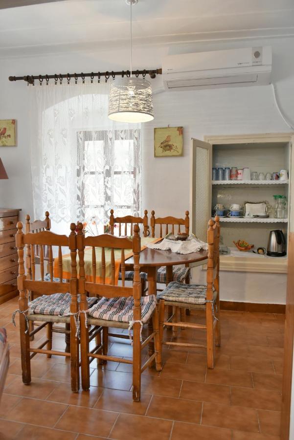 Grandmas Guest House Hydra  Exteriör bild